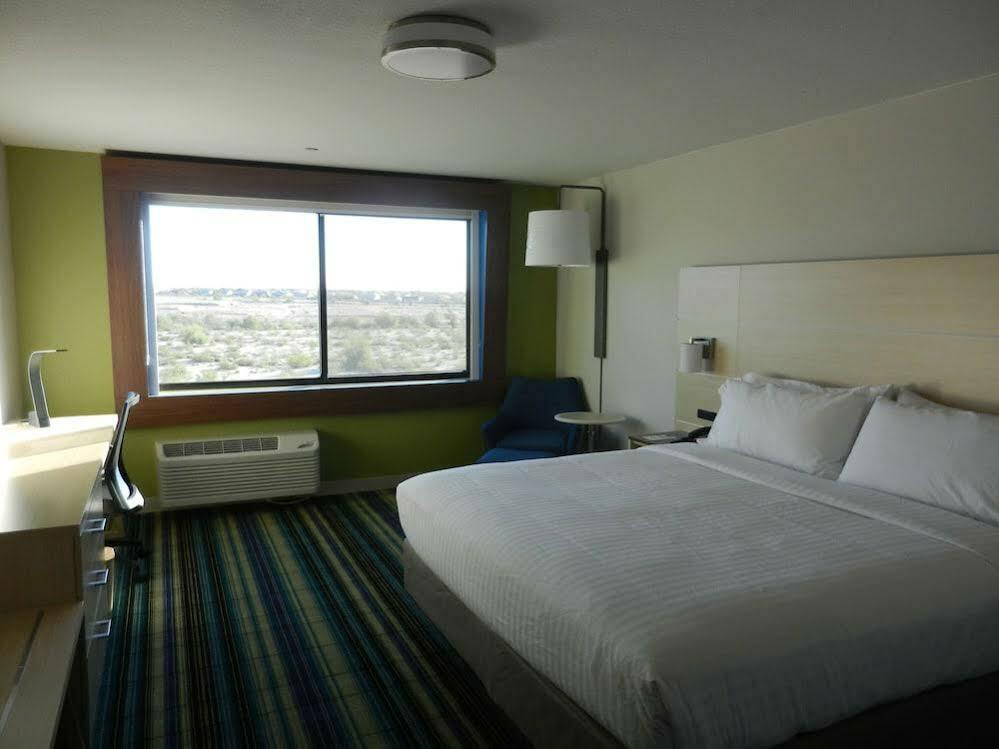 Holiday Inn Express & Suites Phoenix West - Buckeye By Ihg Zewnętrze zdjęcie